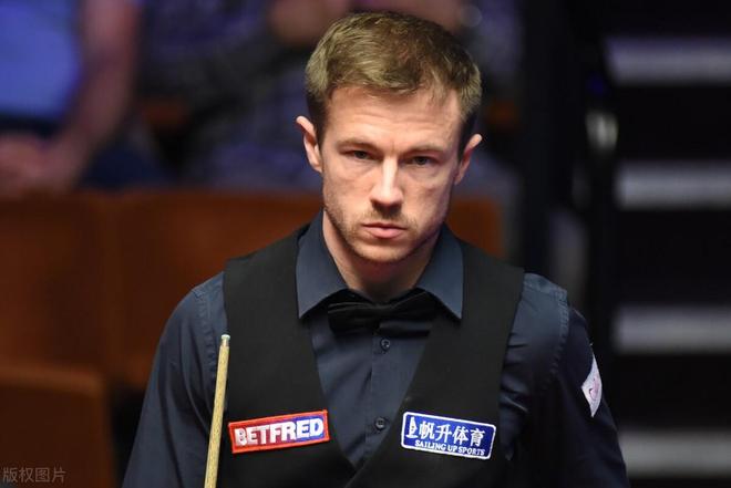 将目光放在 将目光放在