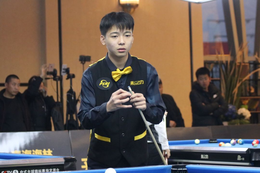 与此同时 与此同时